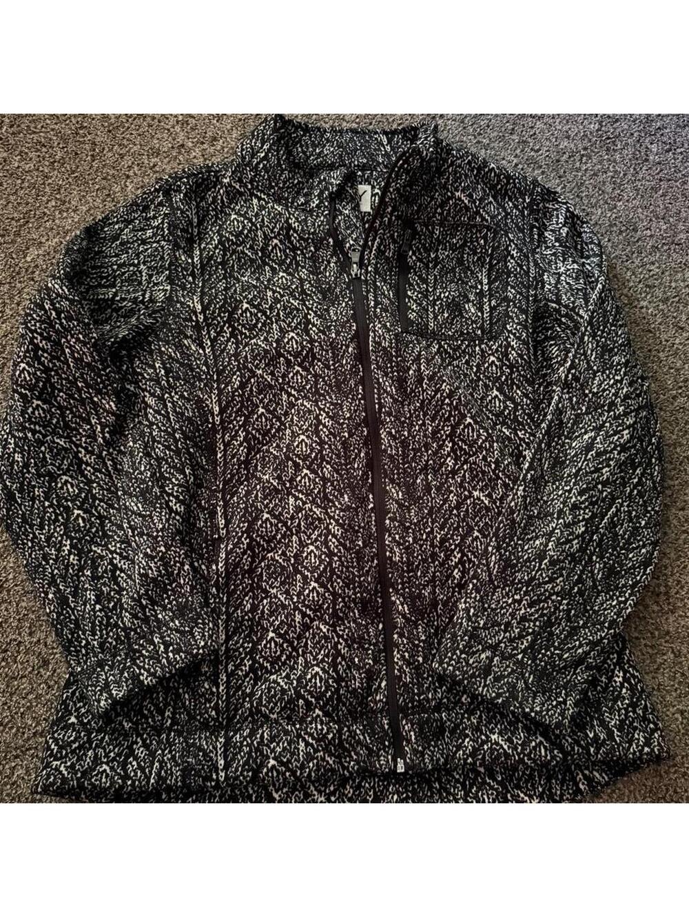 Marc New York Women's Black and Grey Jumper